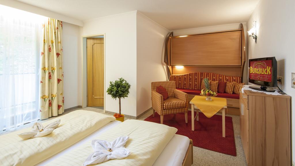 Hotel-Restaurant Burgblick Dorfgastein Szoba fotó