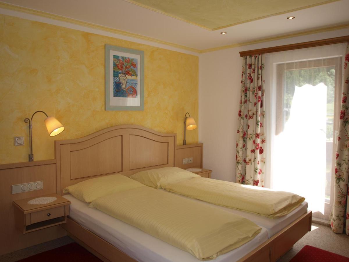 Hotel-Restaurant Burgblick Dorfgastein Szoba fotó